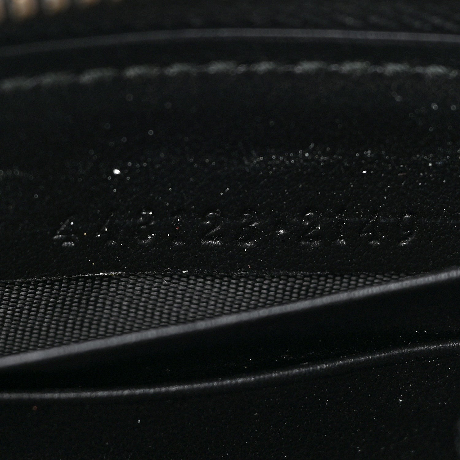 Gucci Calfskin Matelasse GG Marmont Zip Around Wallet Black 10 of 24