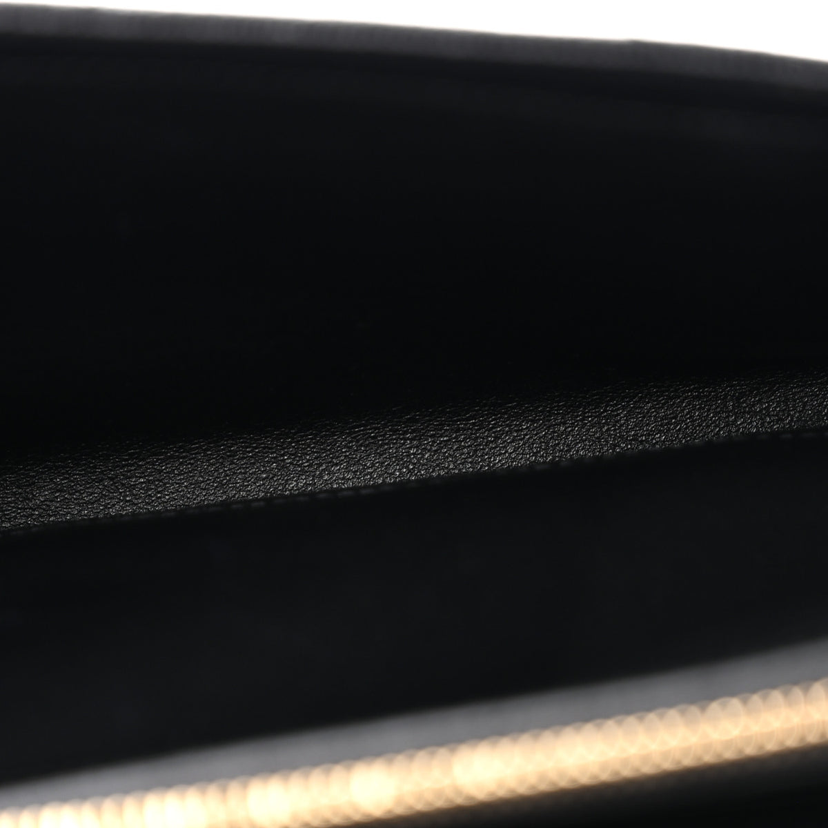 Saint Laurent Grain De Poudre Matelasse Chevron Monogram Chain Wallet Black 8 of 27