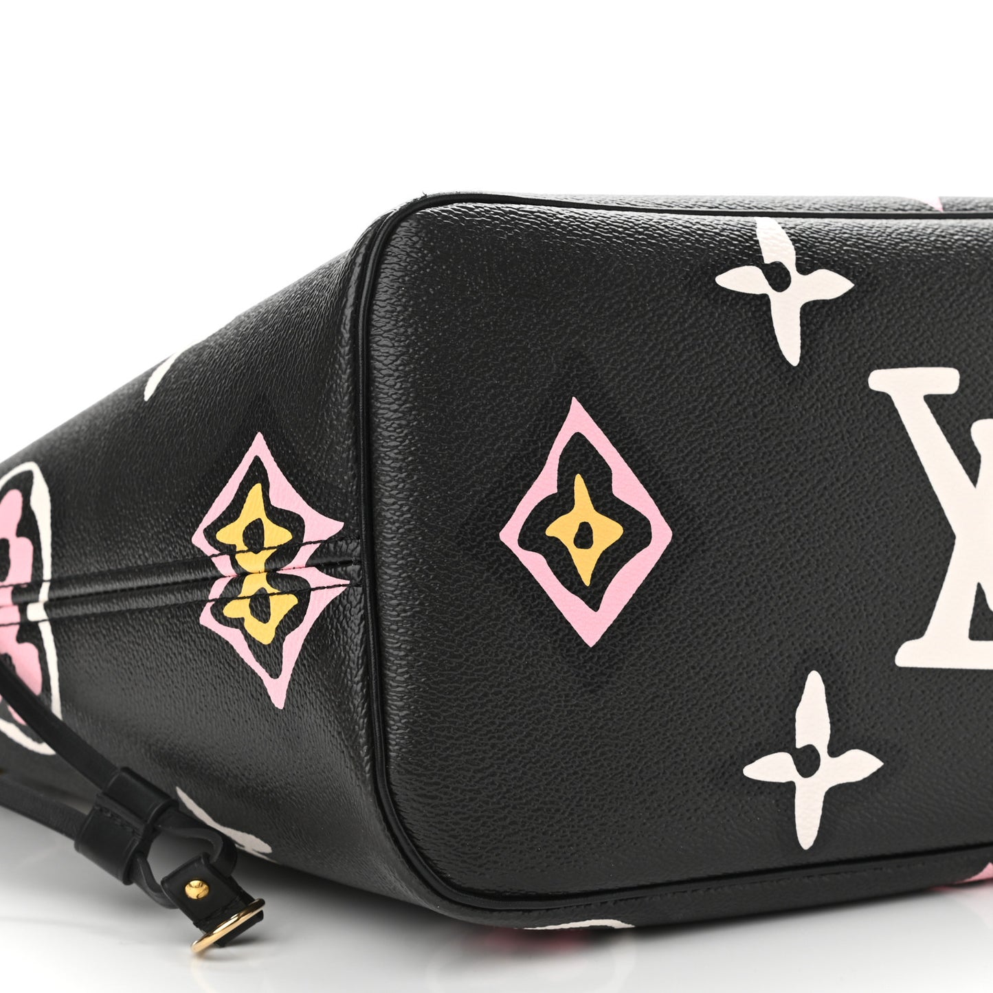 Monogram Giant Wild At Heart Neverfull MM Black