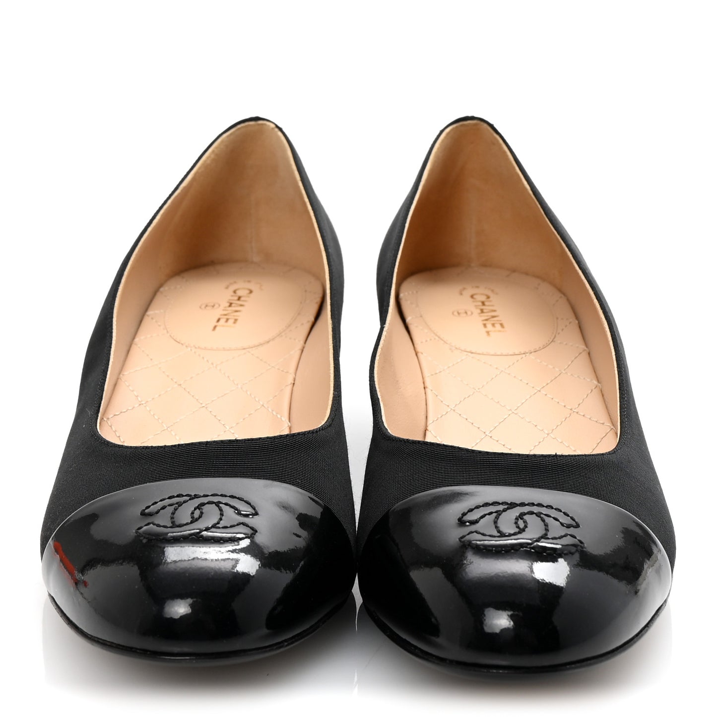 Grosgrain Patent Calfskin CC Cap Toe Pumps 40 Black