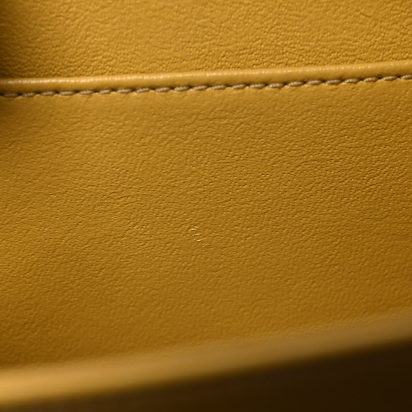 Caviar Quilted Small CC Filigree Vanity Case Yellow