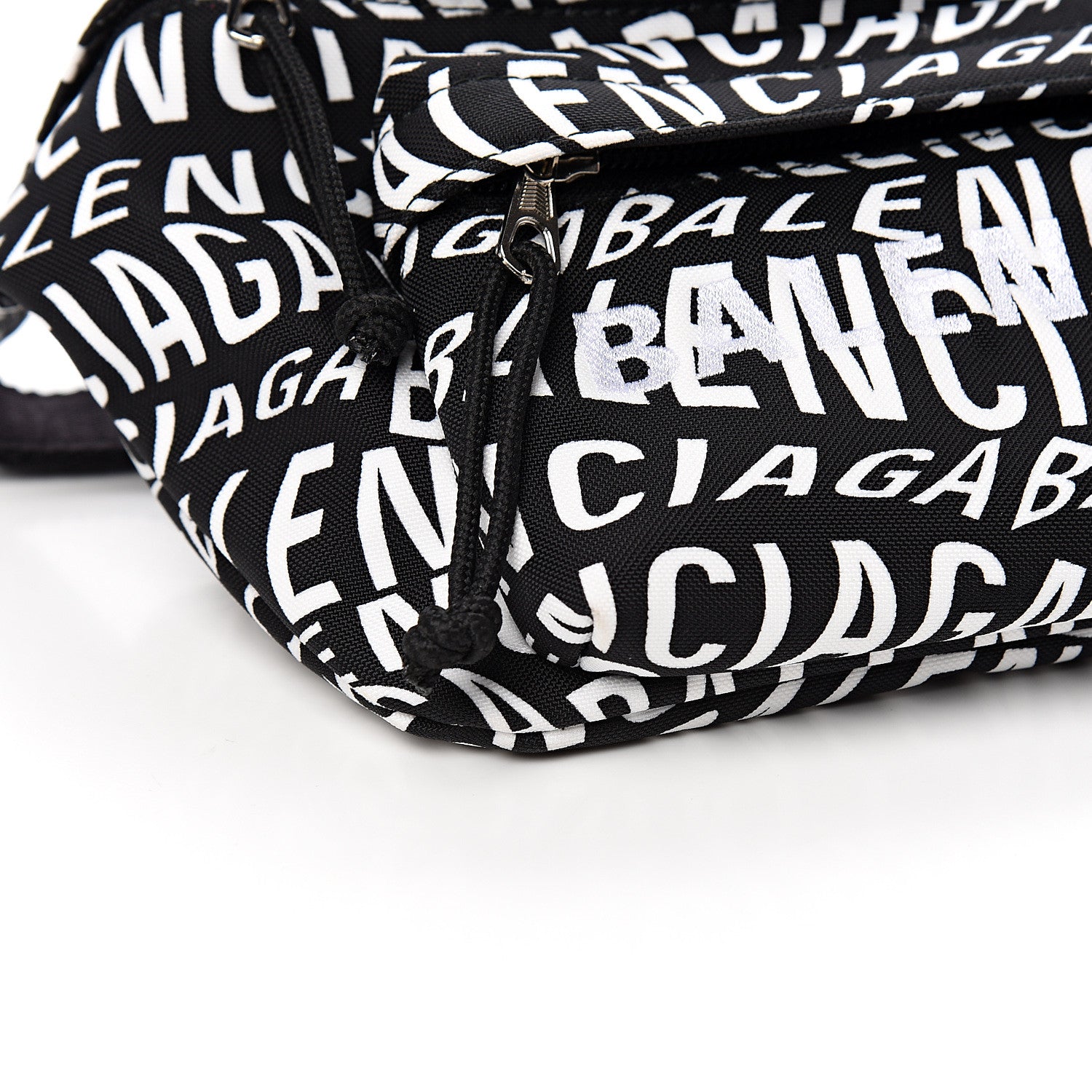 Balenciaga Nylon Wave Logo Print Wheel Beltpack Black White 7 of 9