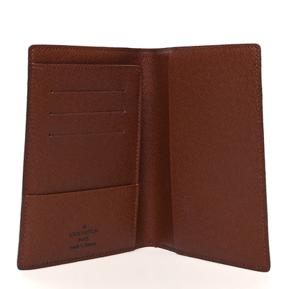 Louis Vuitton Monogram Passport Cover 5 of 7
