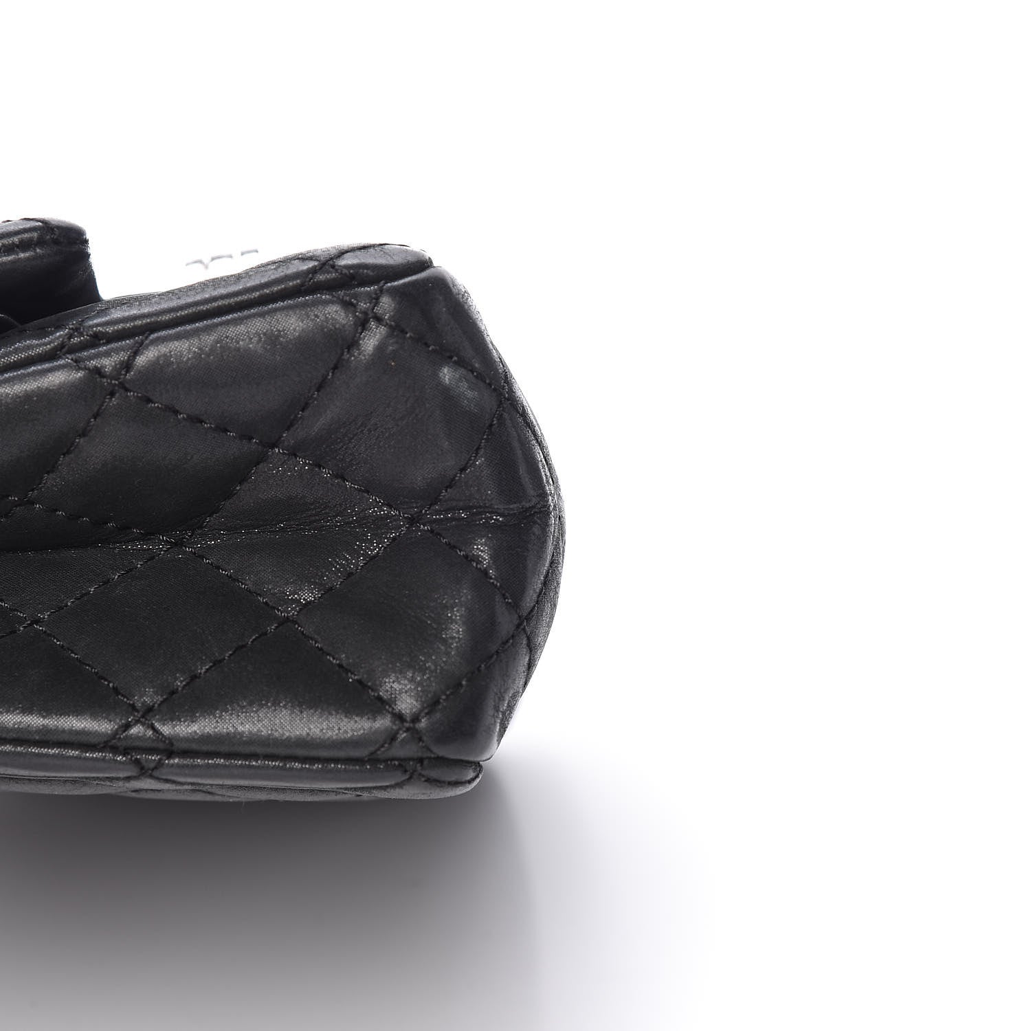Chanel Iridescent Calfskin Quilted 2.55 Reissue 224 Flap Black 17 of 18