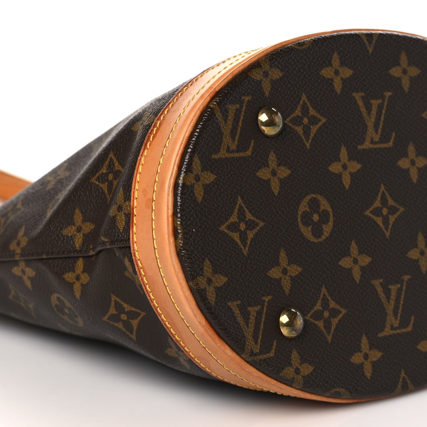 Monogram Petit Bucket 23