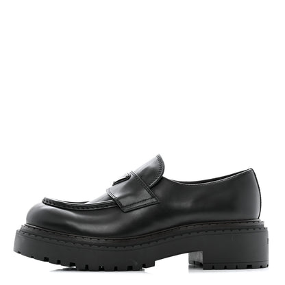 Prada Spazzolato Metal Triangle Logo Mens 35mm Loafers 8 Black 1 of 13