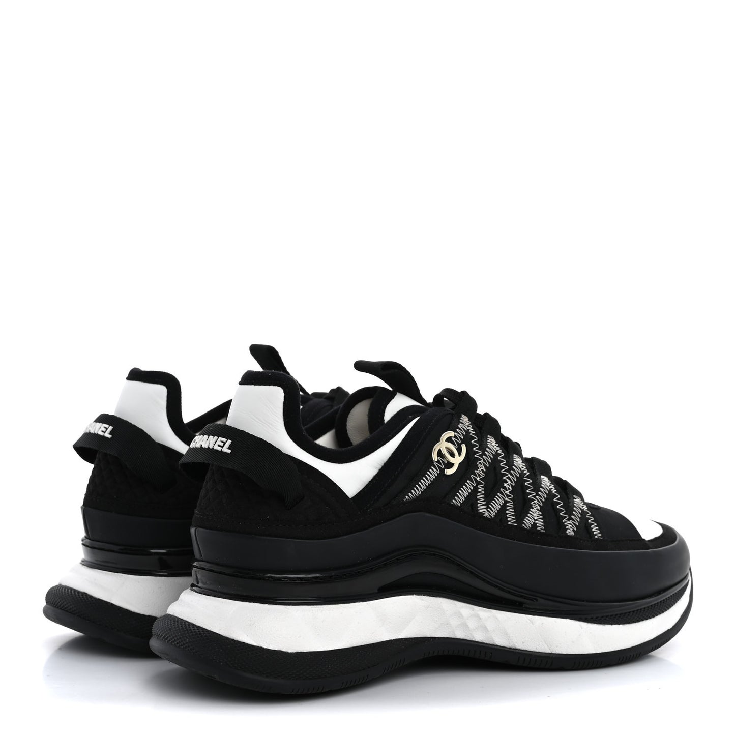 Mixed Fibers Suede Calfskin CC Sneakers 36 White Black
