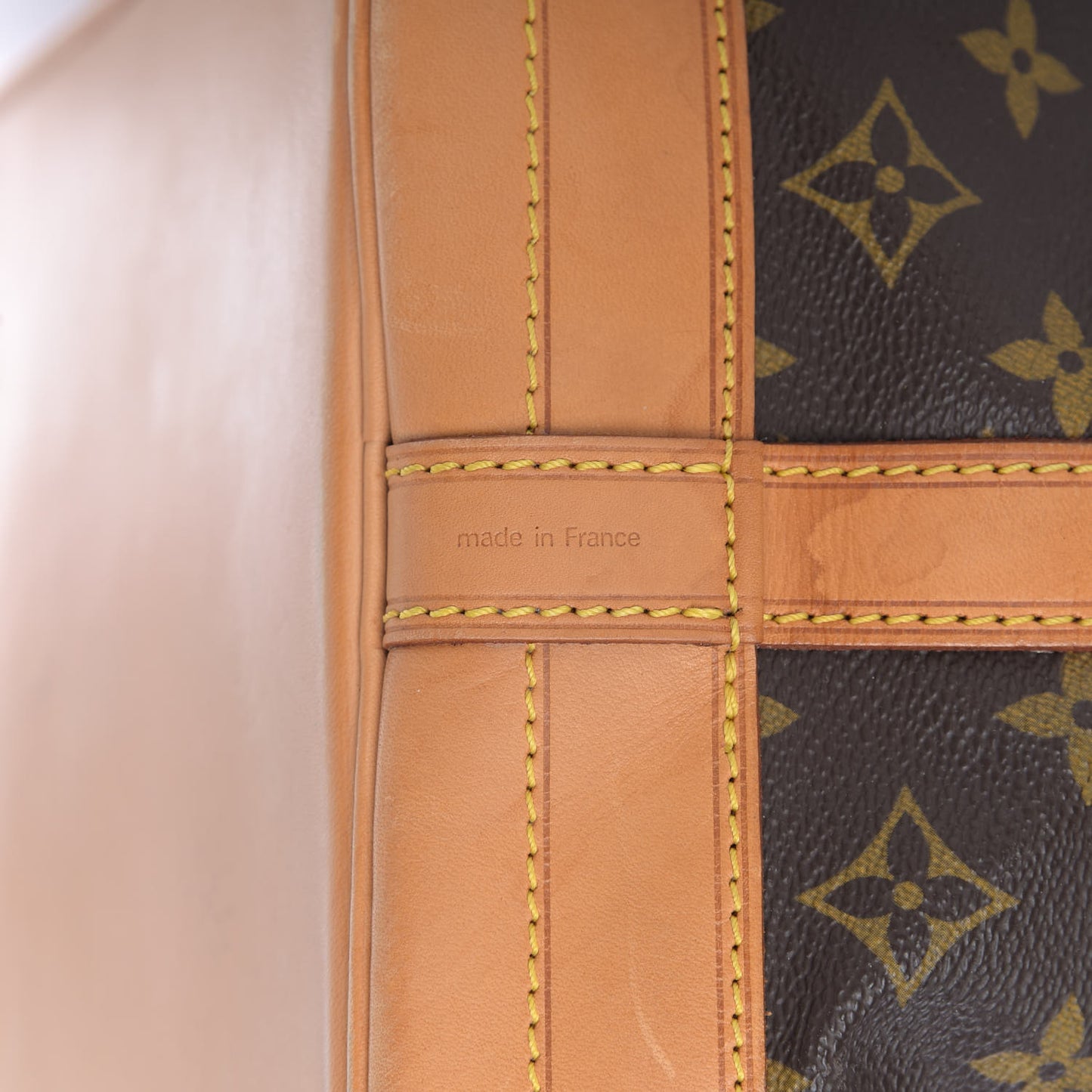 Monogram Noe