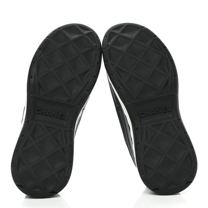 Chanel Velvet Calfskin Mixed Fibers CC Sneakers 35 Black 5 of 9