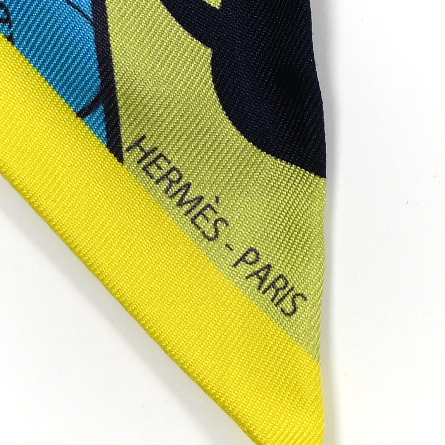 Hermes Silk Brides de Gala Twilly 2 of 4