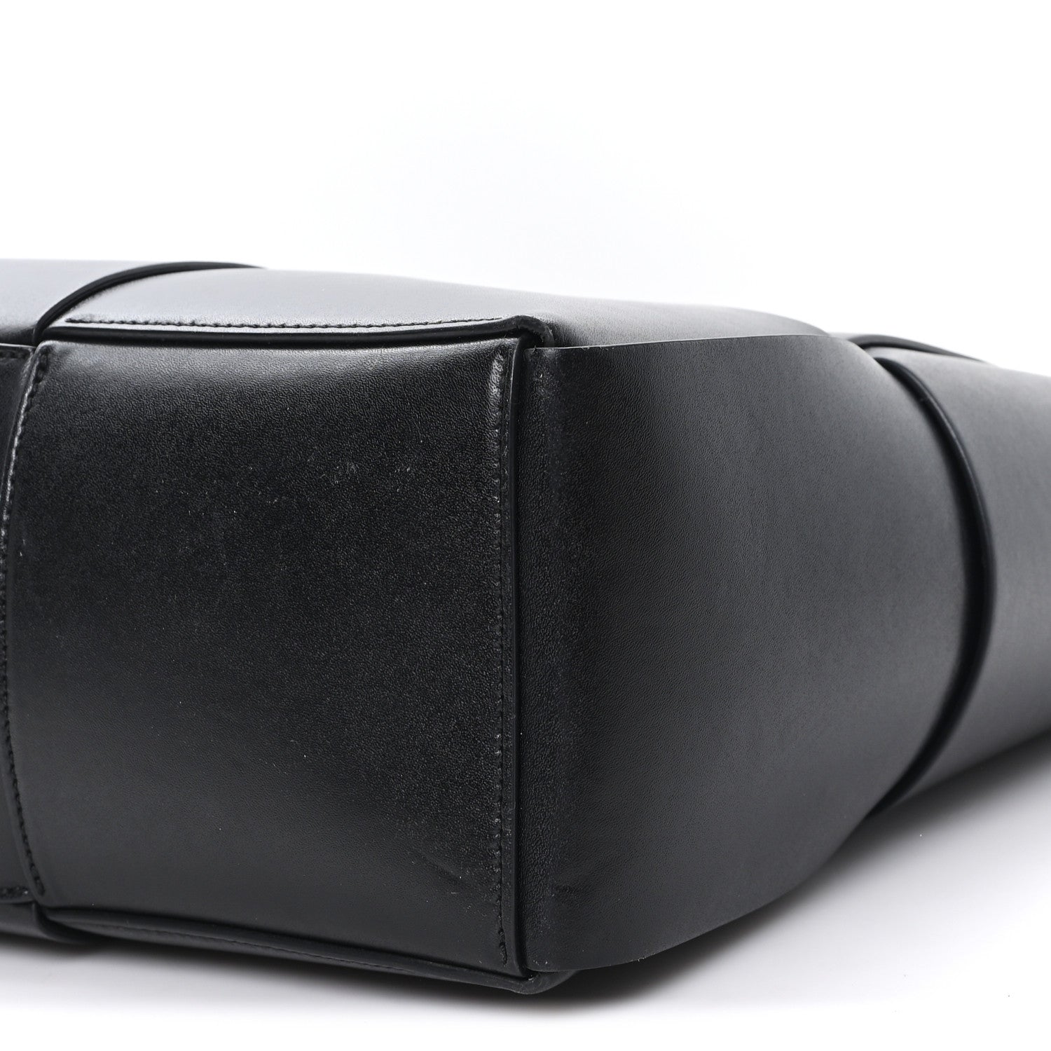 Bottega Veneta Nappa Maxi Intrecciato Large Arco Tote Black