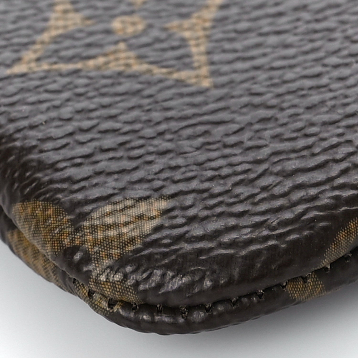 Louis Vuitton Monogram Key Pouch 7 of 8