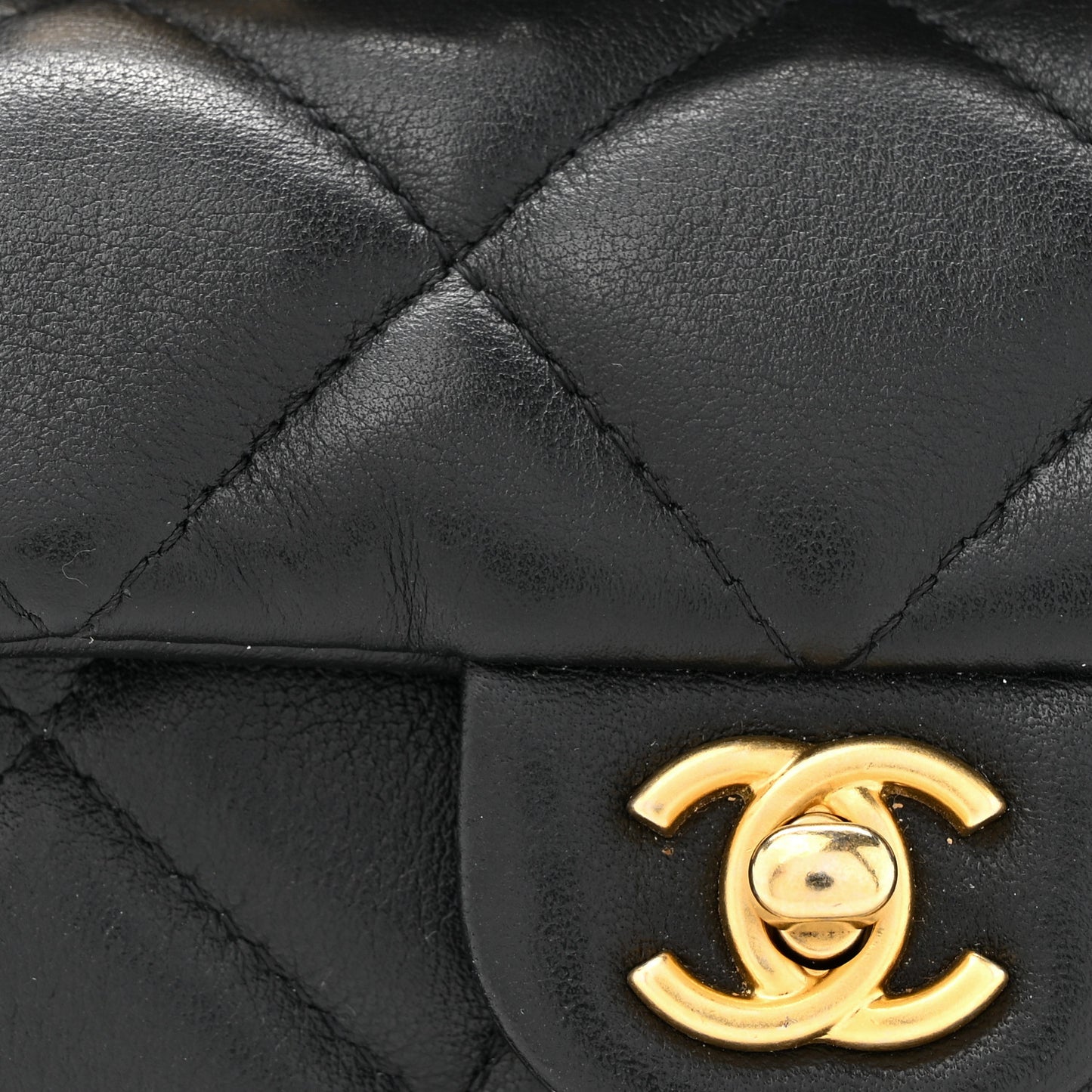 Calfskin Quilted Lady Handle Flap Card Holder With Chain Black