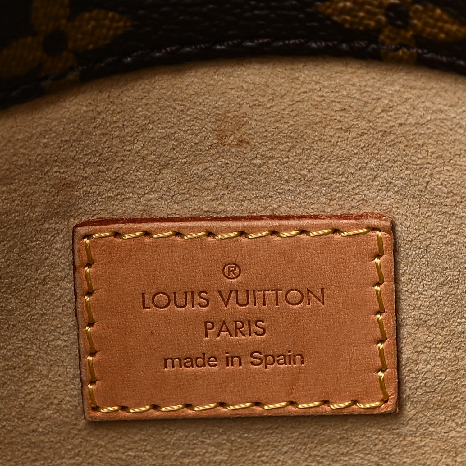 Louis Vuitton Monogram Artsy MM 6 of 10