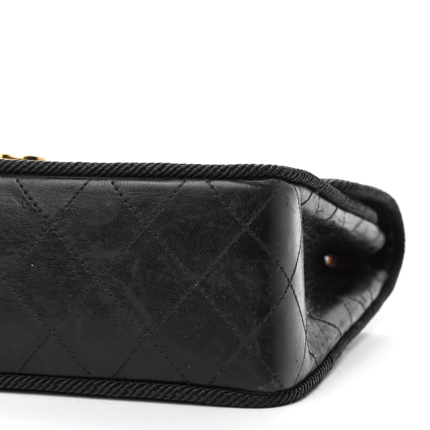 Lambskin Scallop Quilted Single Flap Black