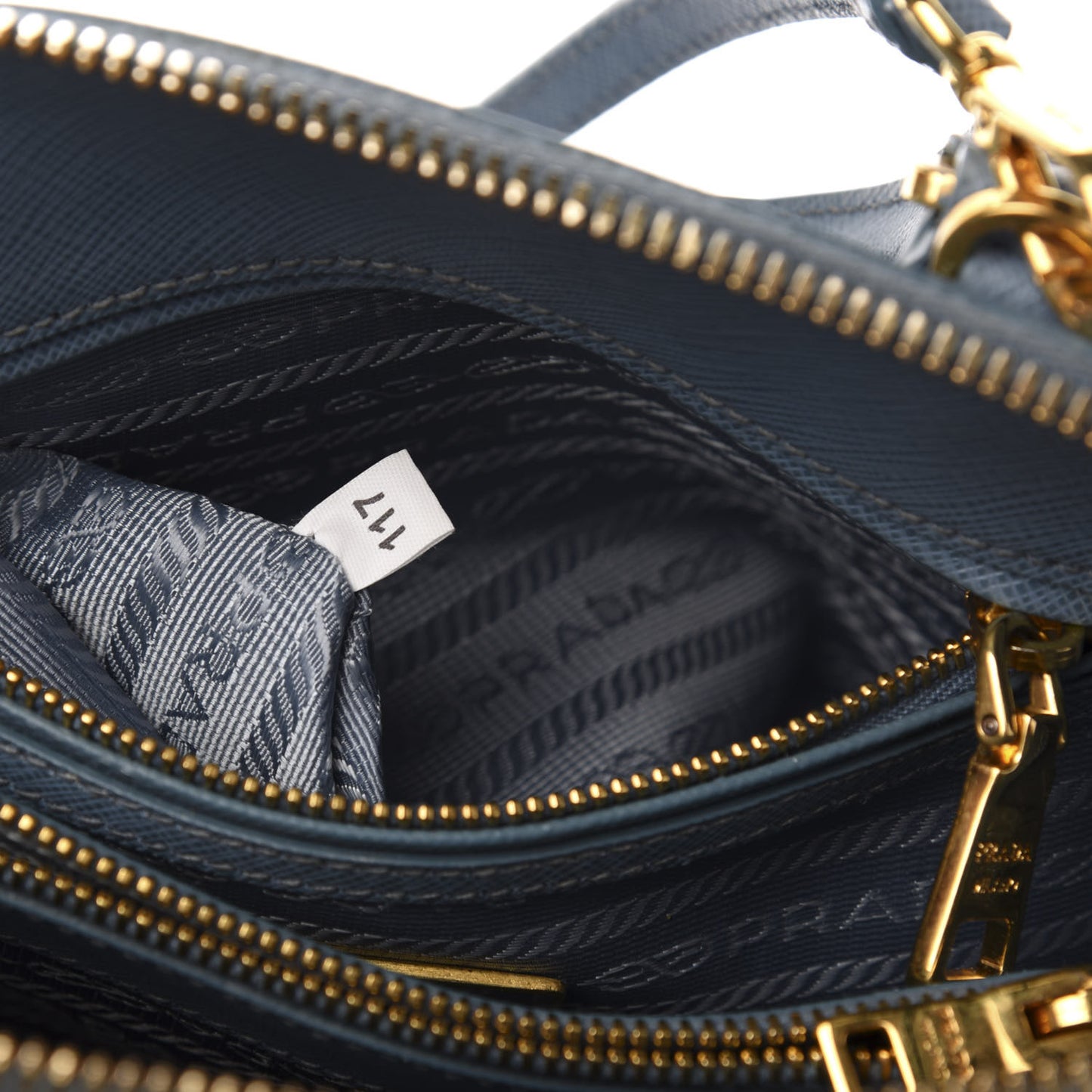 Saffiano Lux Small Promenade Tote Astrale