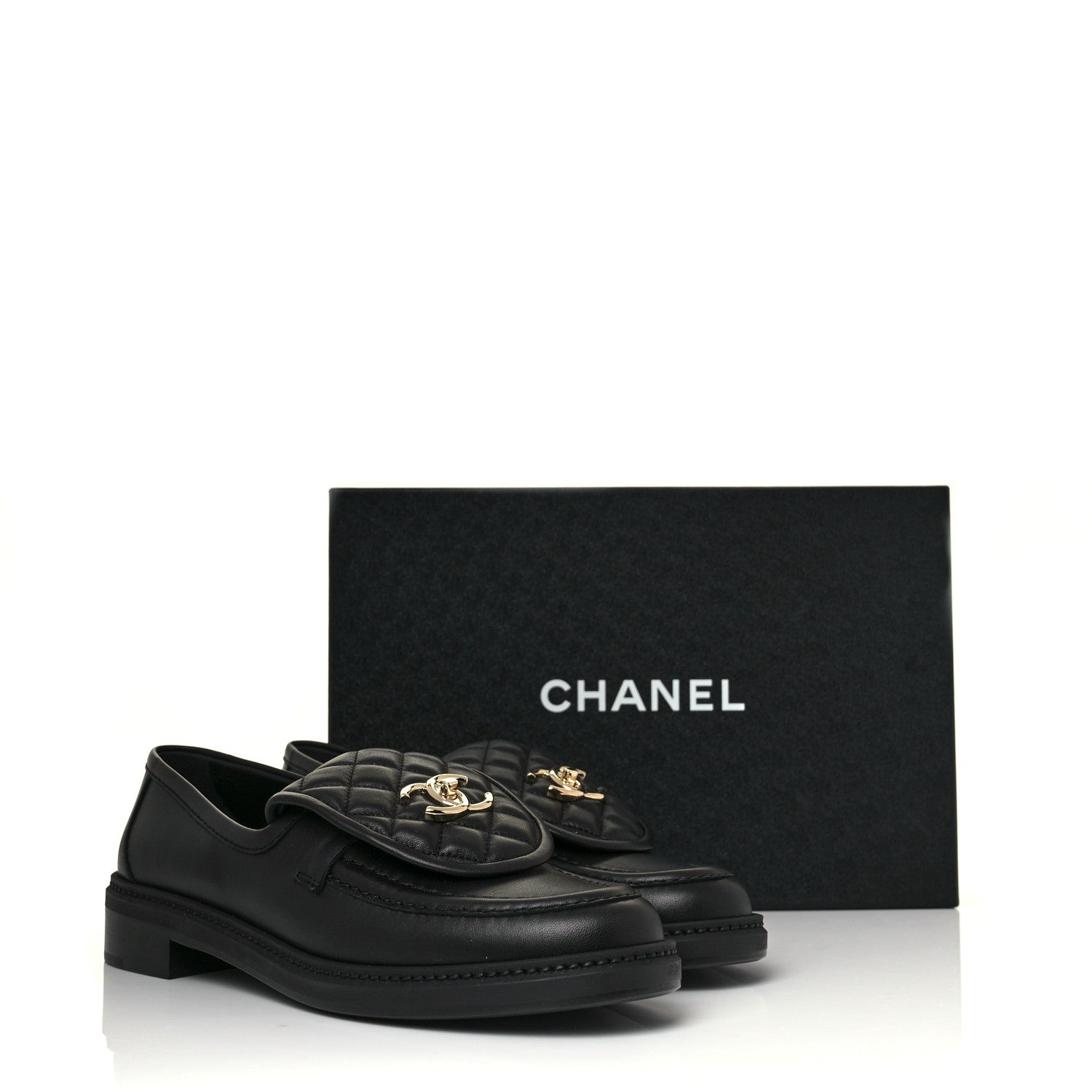 Chanel Lambskin Quilted CC Turnlock Loafers 39.5 Black 9 of 9
