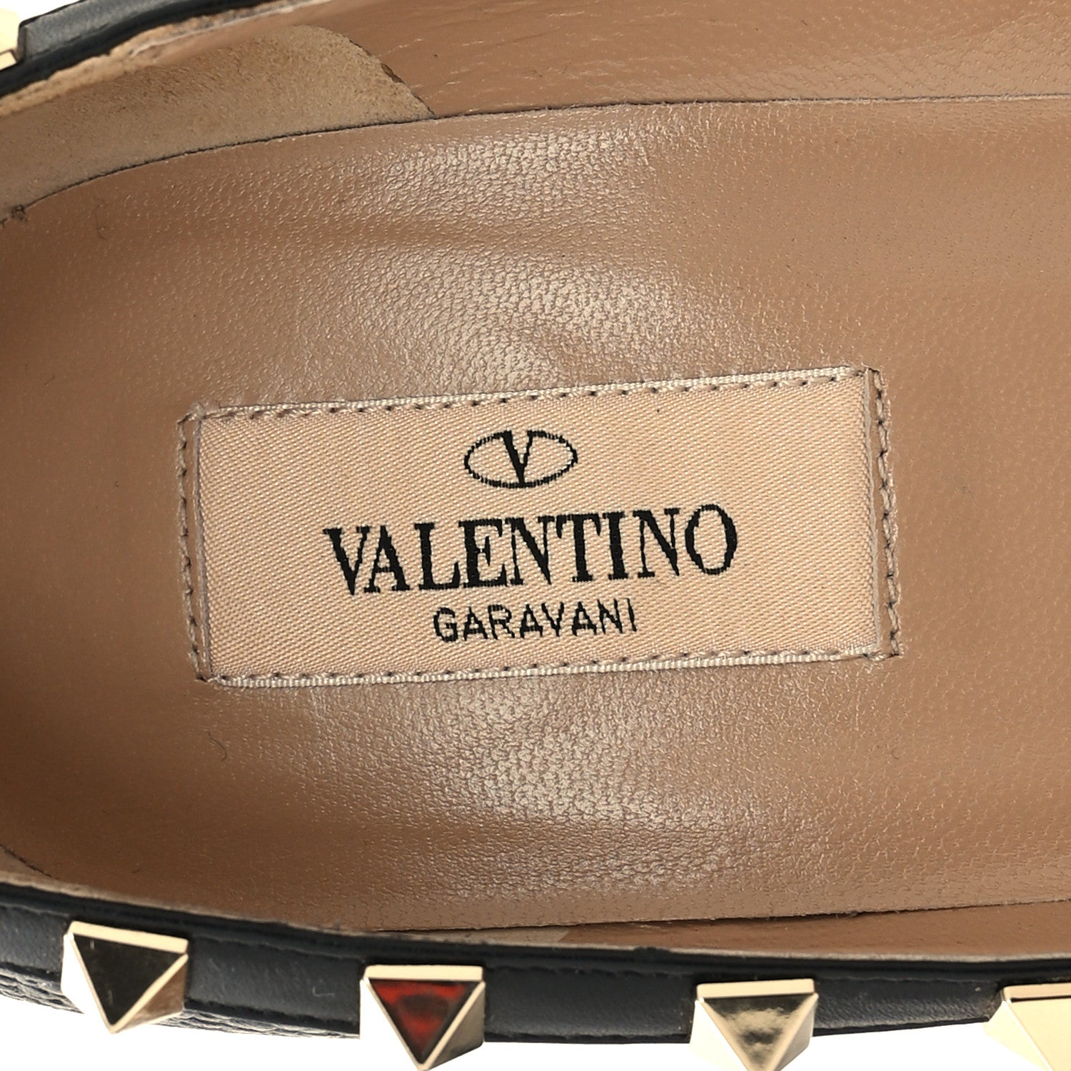 Valentino Garavani Pebbled Calfskin Rockstud 100mm Pumps 39.5 Black 7 of 7