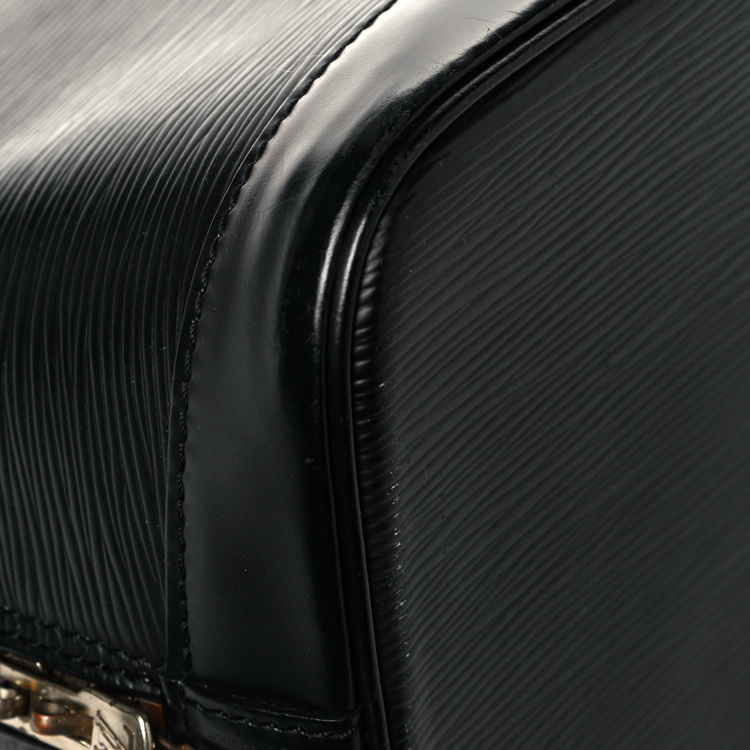 Louis Vuitton Epi Alma PM Black 8 of 20