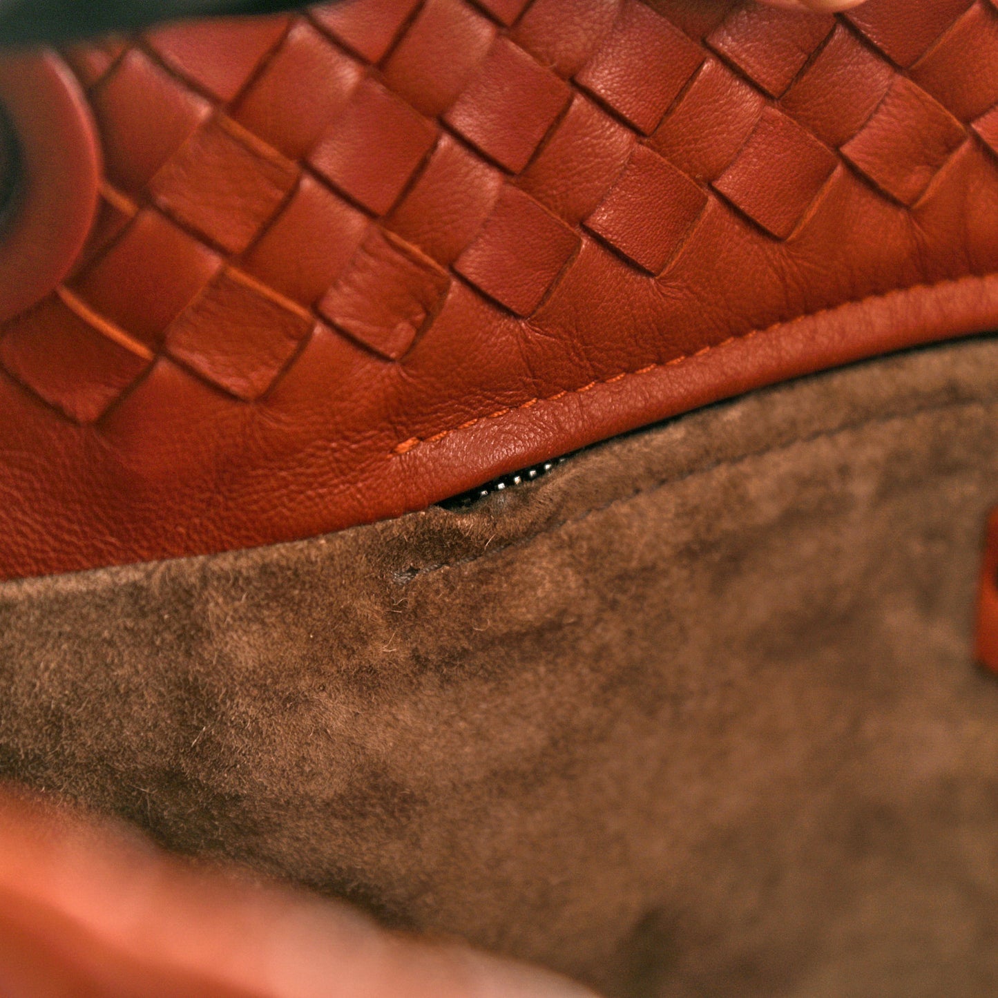 Nappa Intrecciato Medium Garda Bag Rust