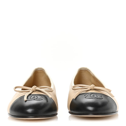 Chanel Lambskin Cap Toe CC Ballerina Flats 38.5 Beige Black 3 of 9