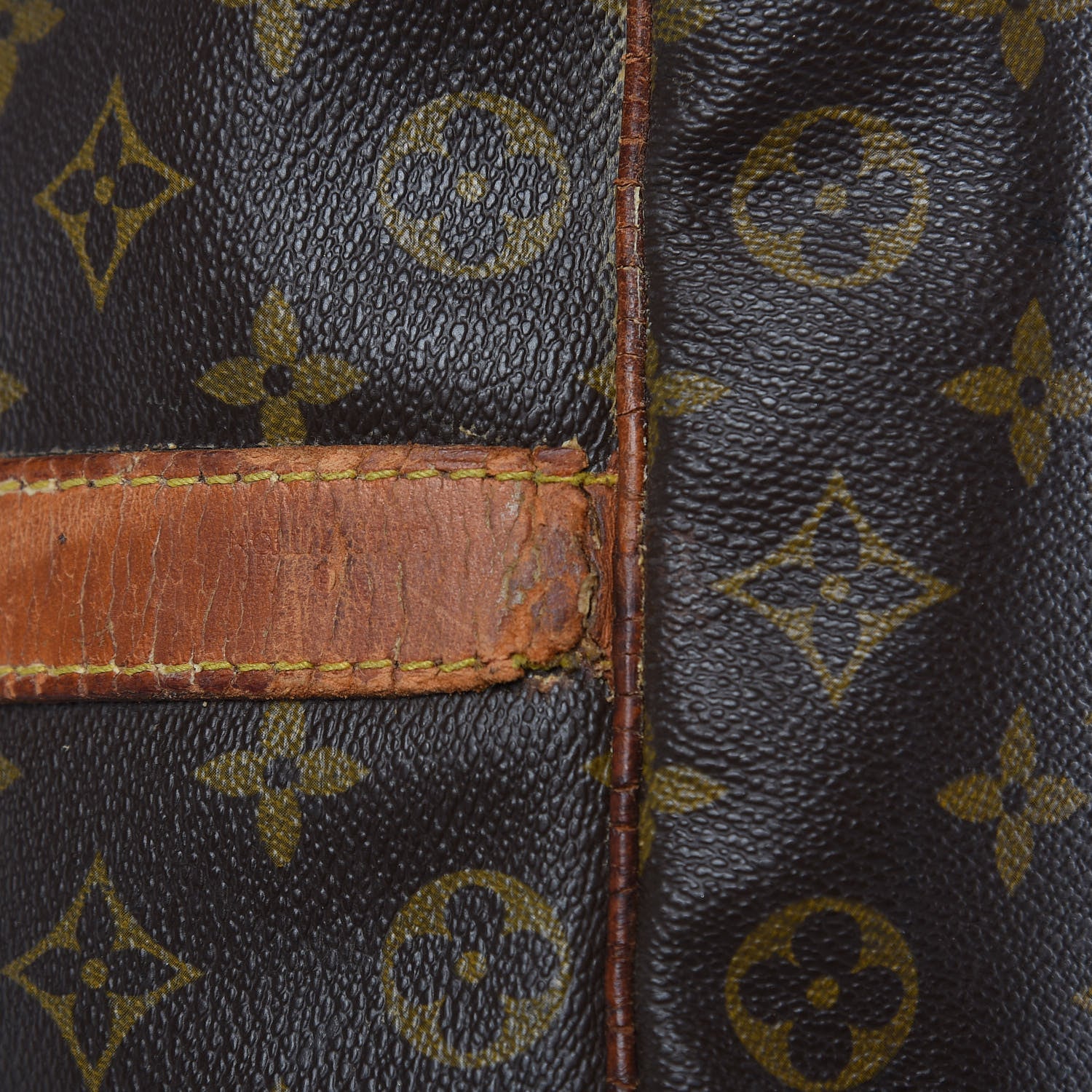 Louis Vuitton Monogram Keepall Bandouliere 50 17 of 22