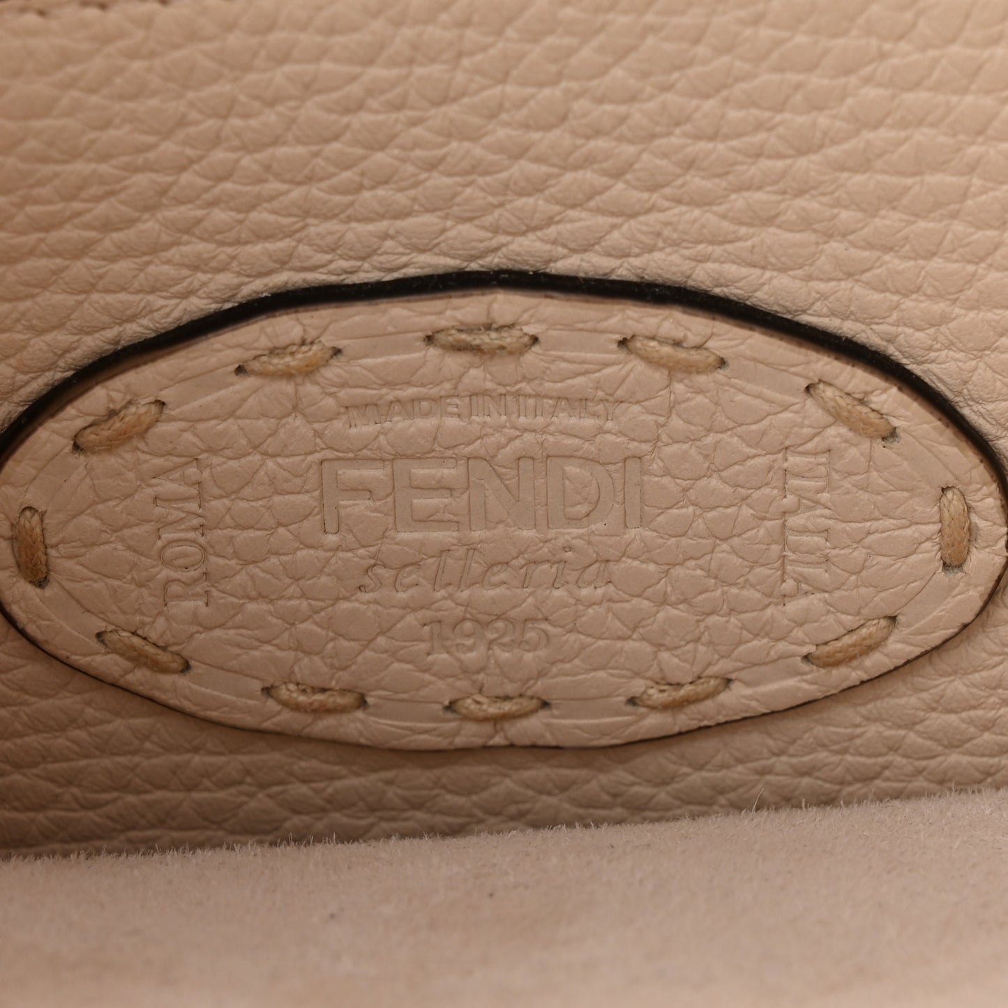 Cuoio Roma Sellerissima Nappa Sintetica Tape Stitch Small Peekaboo I SEE U Satchel Camelia