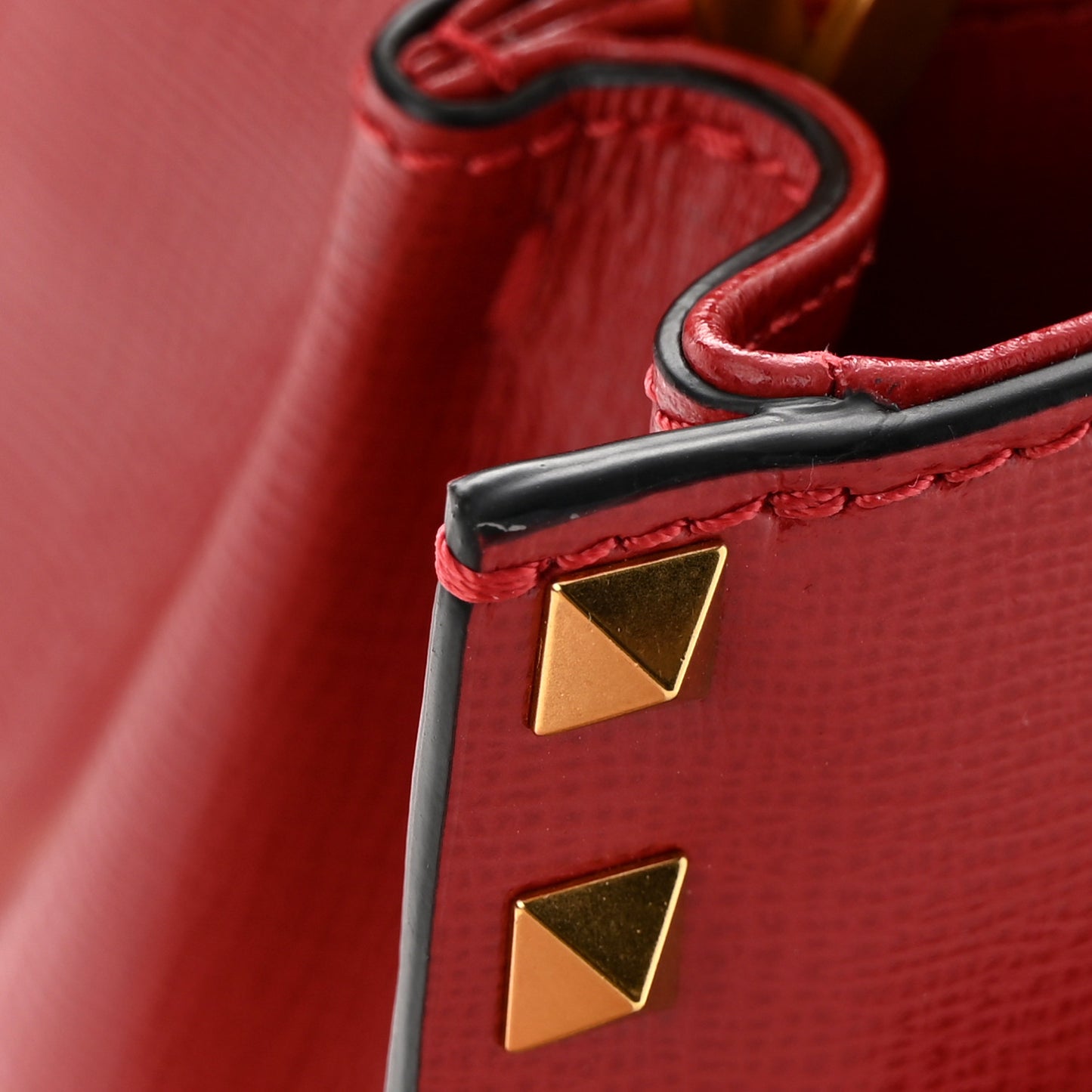 Vitello Small Rockstud Alcove Top-Handle Bag Rosso Valentino