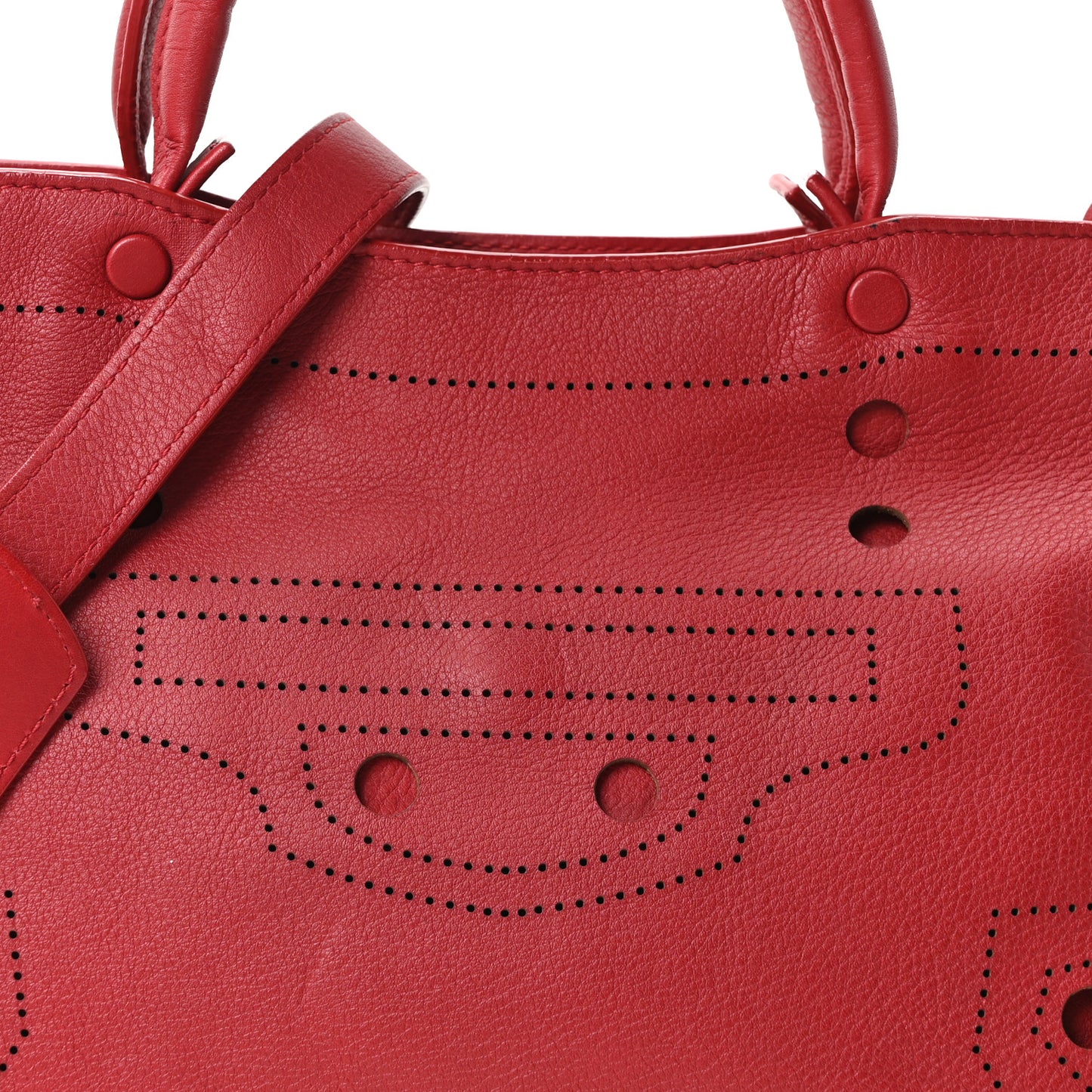 Veau Soyeux Perforated Blackout Hardware S City Rouge Groseille