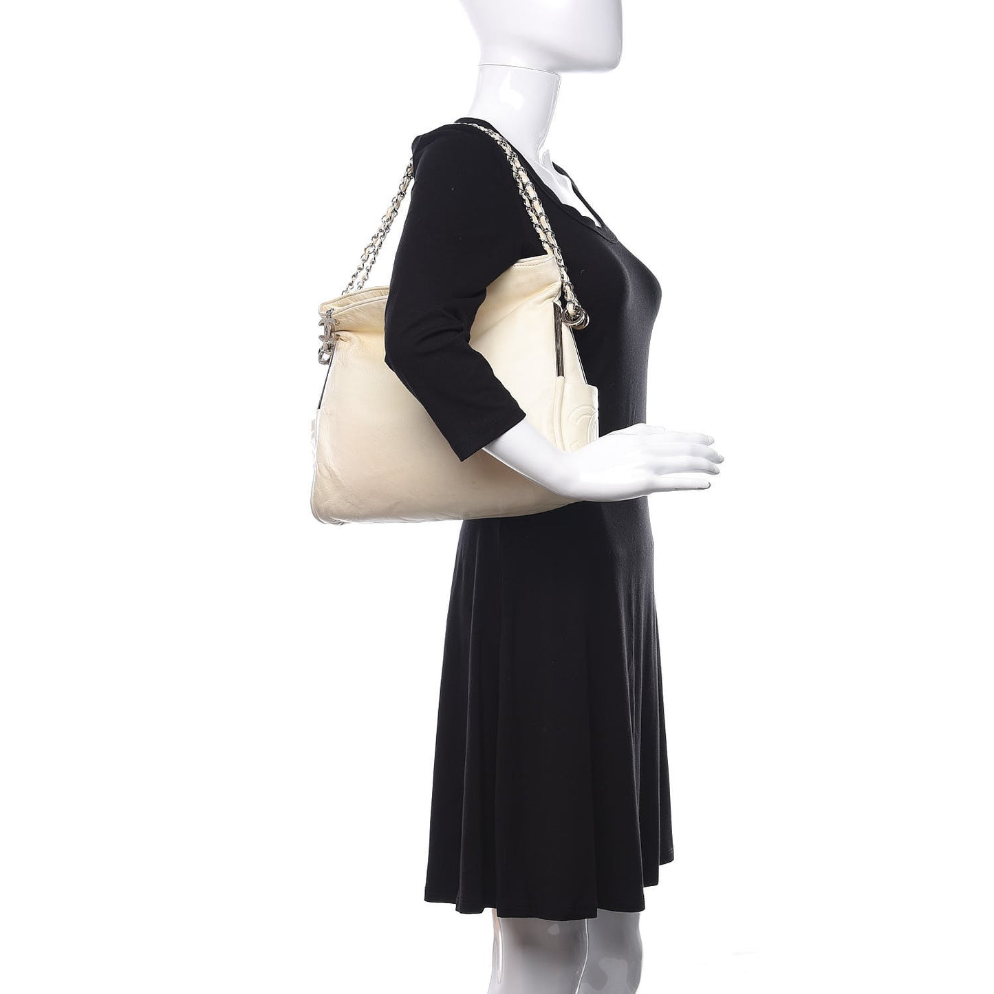 Lambskin Medium Ultimate Soft Tote Ivory
