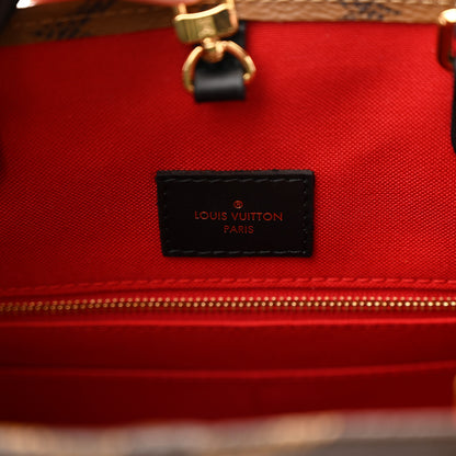 Louis Vuitton Reverse Monogram Giant Onthego MM 6 of 11