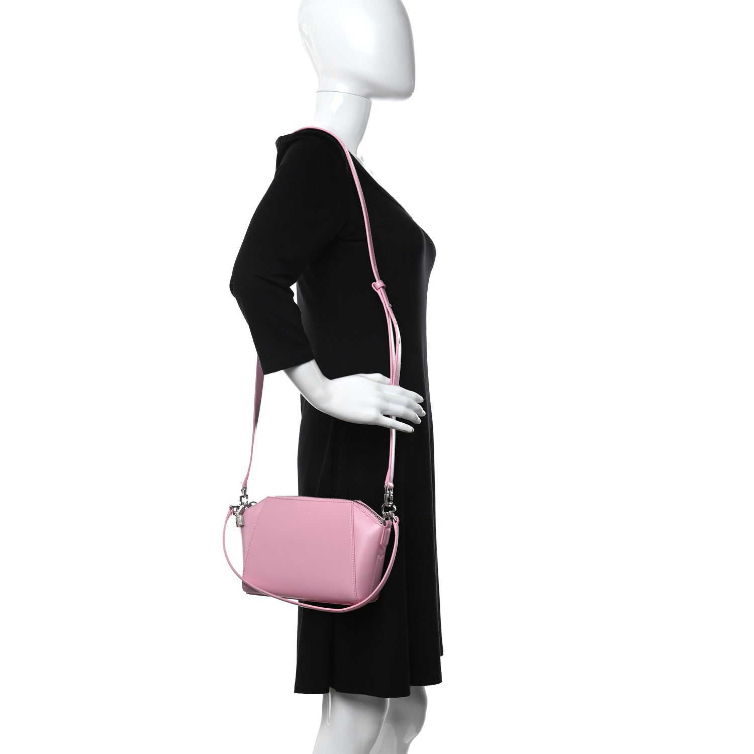 Givenchy Box Calfskin Antigona XS Baby Pink 2 of 8