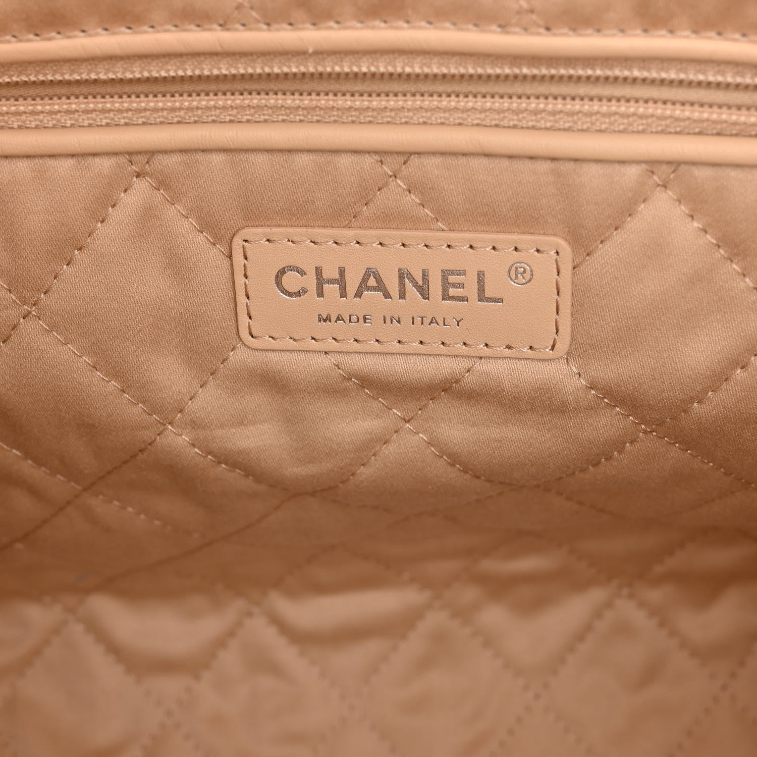 Chanel Shiny Calfskin Quilted Small Chanel 22 White 6 of 10