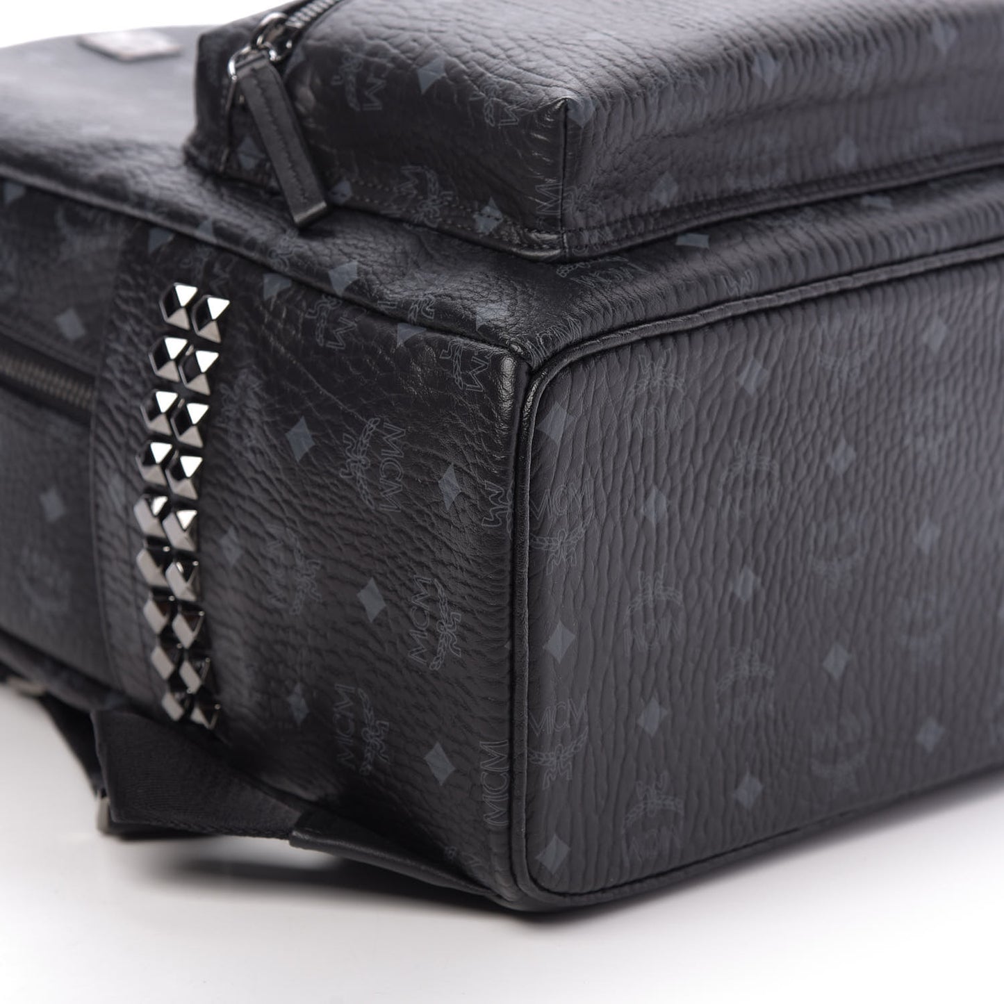 Visetos Medium Side Studs Stark Backpack Black
