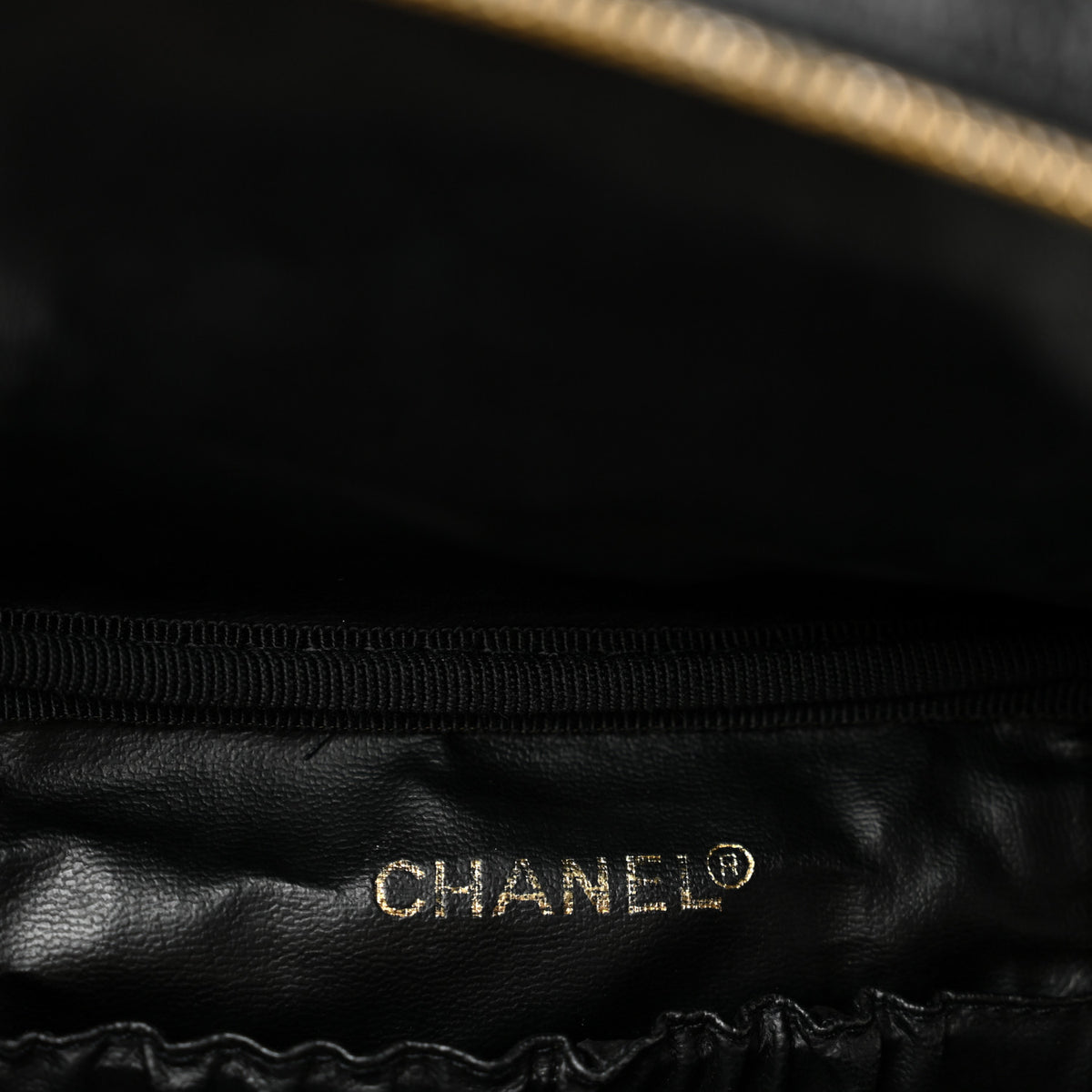 Chanel Caviar Vanity Cosmetic Case Black 6 of 9