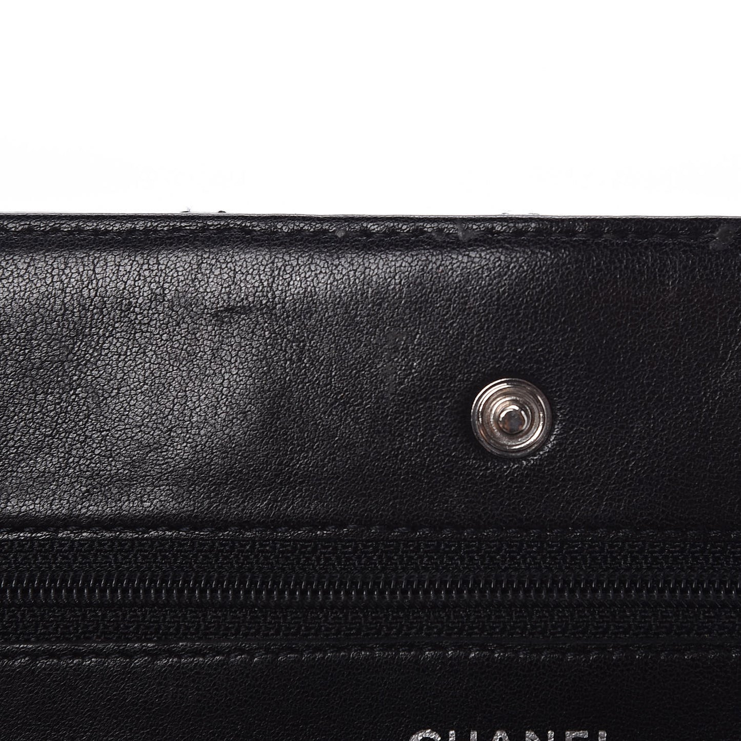 Lambskin Quilted Wallet On Chain WOC Black