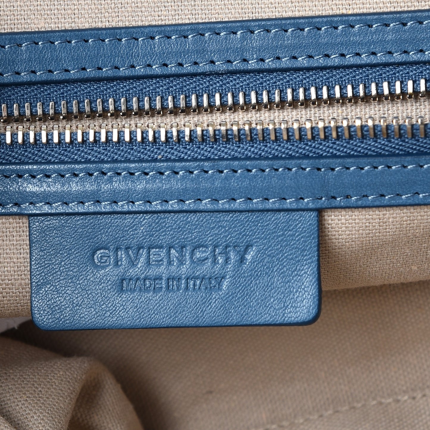 Lambskin Medium Nightingale Blue