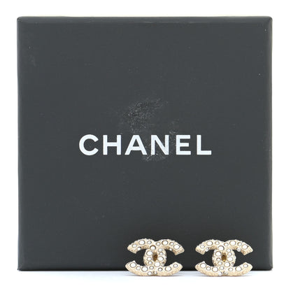 Chanel Pearl CC Earrings Gold 6 of 6