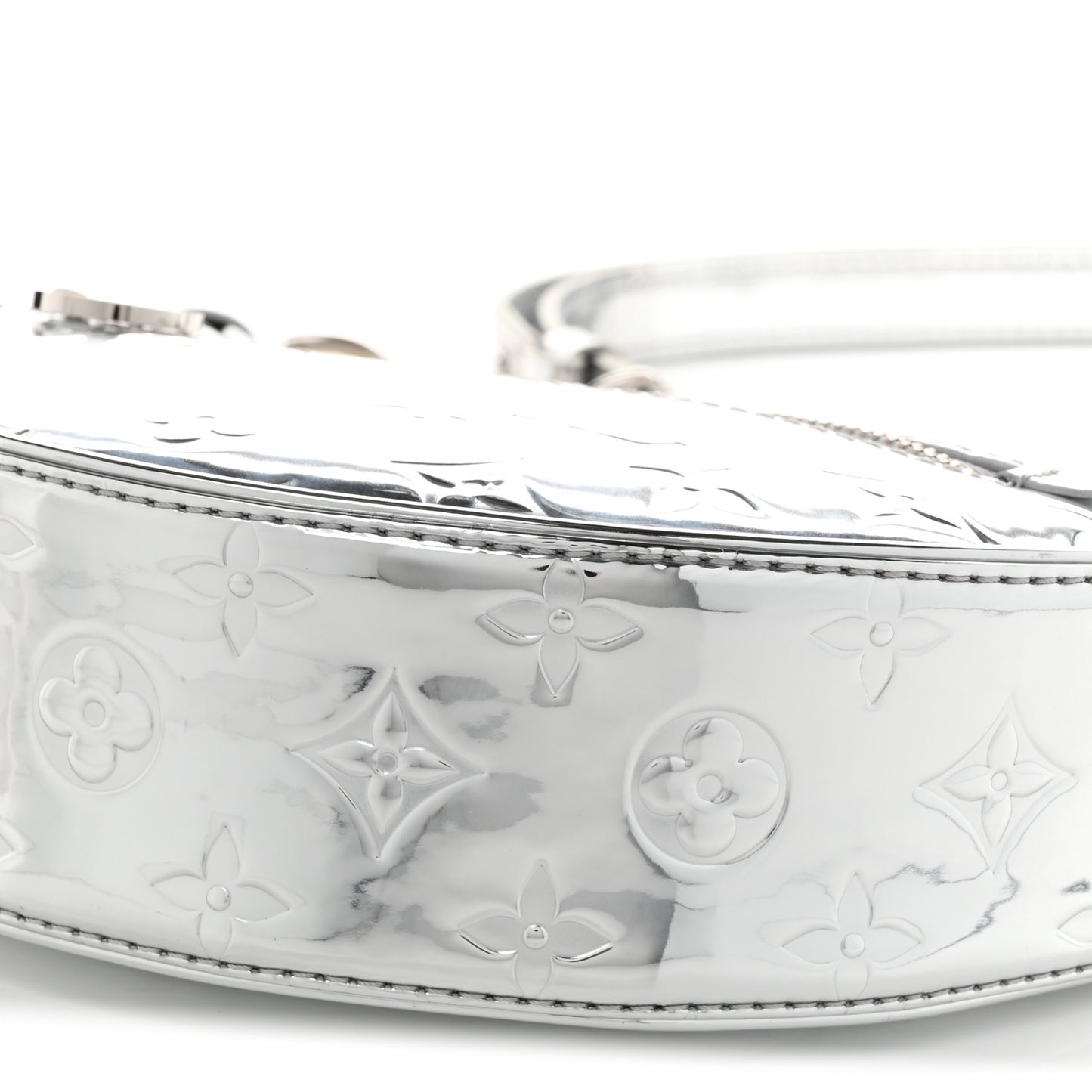 Monogram Miroir Loop PM Silver