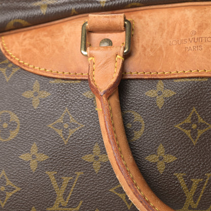 Louis Vuitton Monogram Evasion Sports Bag 18 of 20