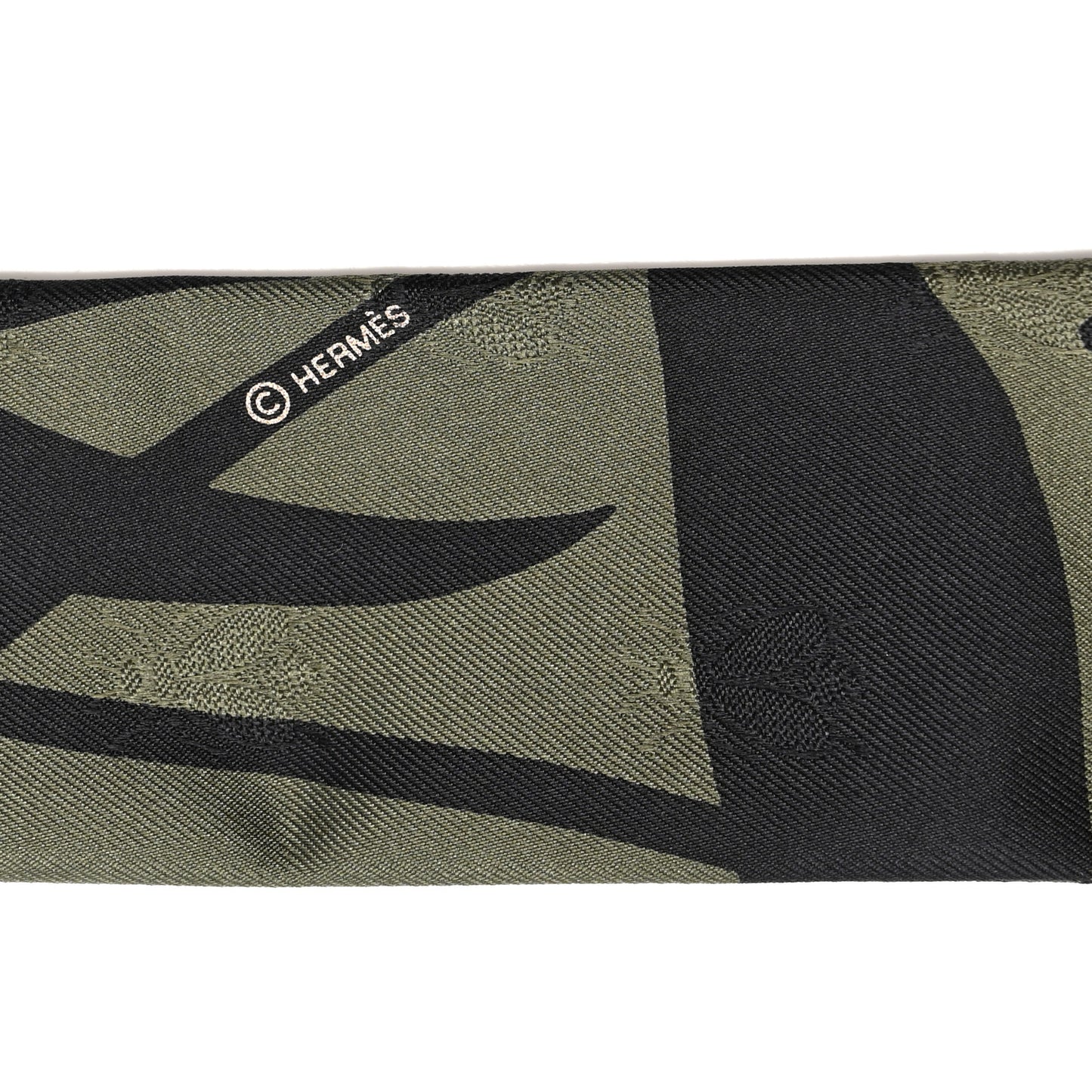 Silk Calfskin Bouquet Final Fringed Twilly Vert Loden Black