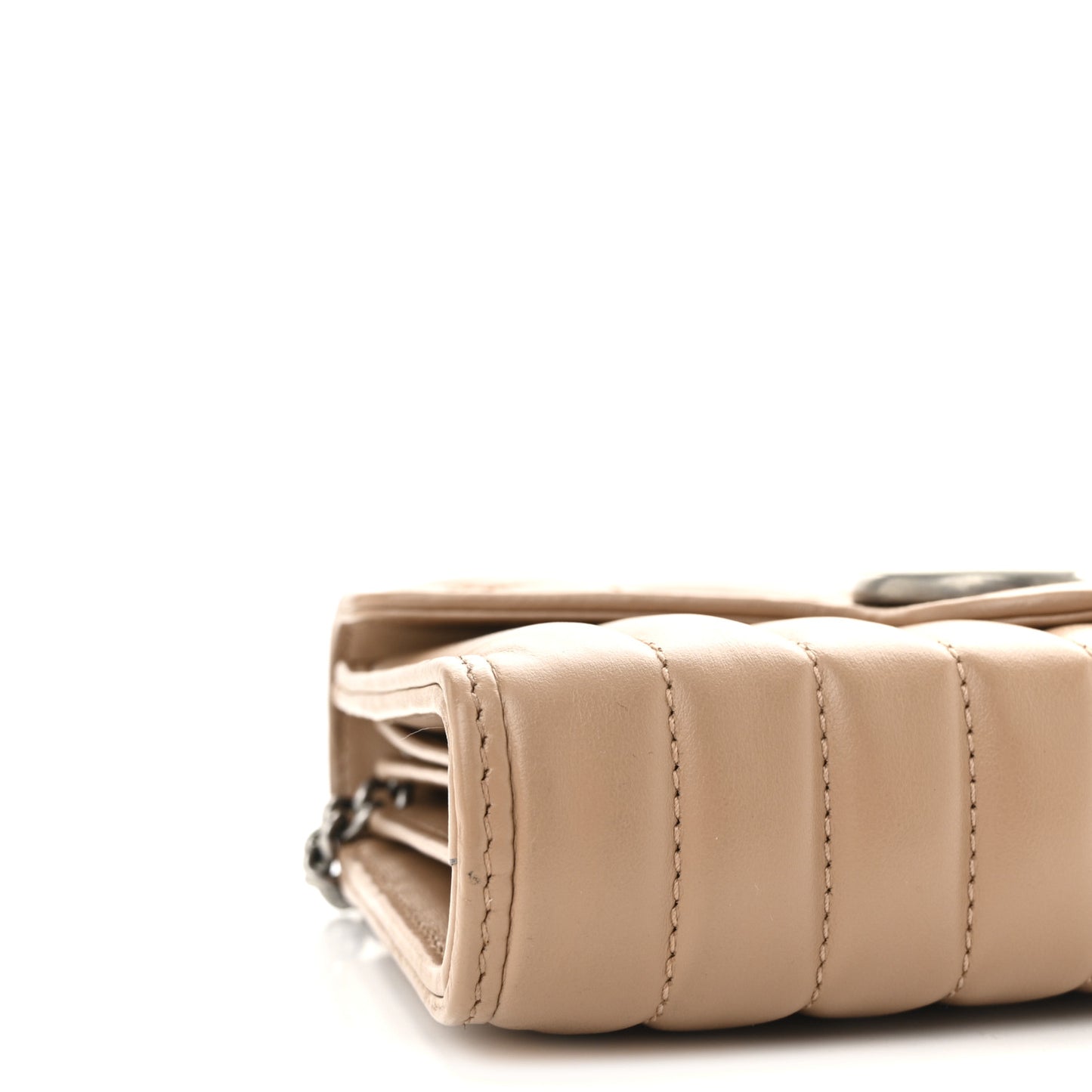 Calfskin Matelasse Aria GG Marmont Chain Wallet Camelia