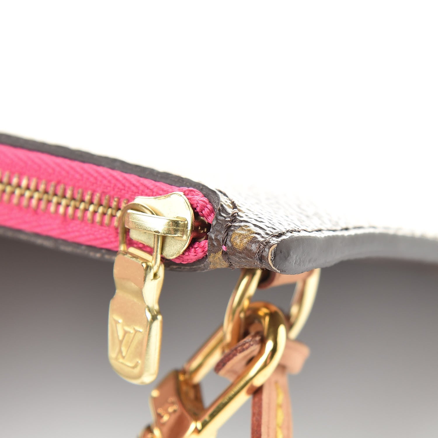 Louis Vuitton Monogram Neverfull MM GM Pochette Pivoine 9 of 9