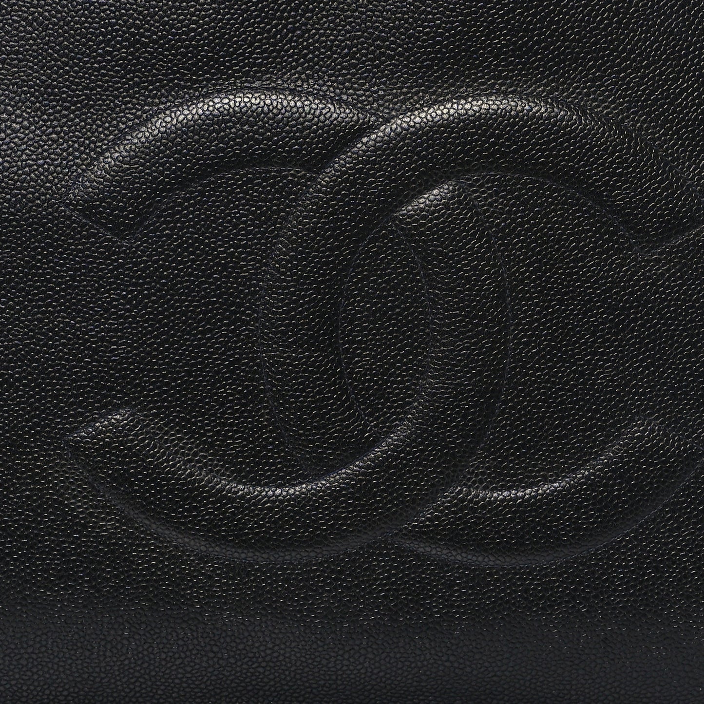 Caviar CC Tote Black