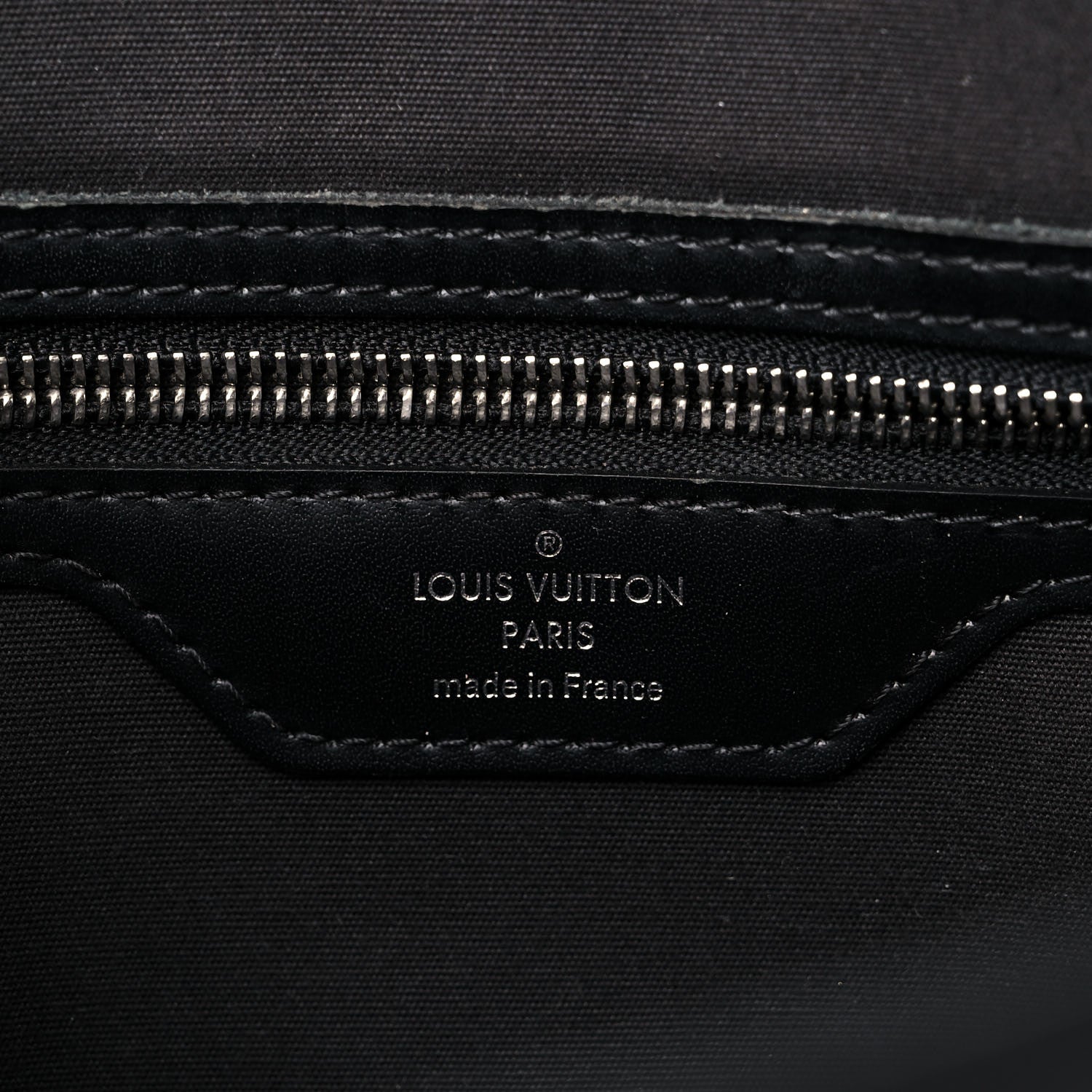 Louis Vuitton Epi Brea MM Black 6 of 28