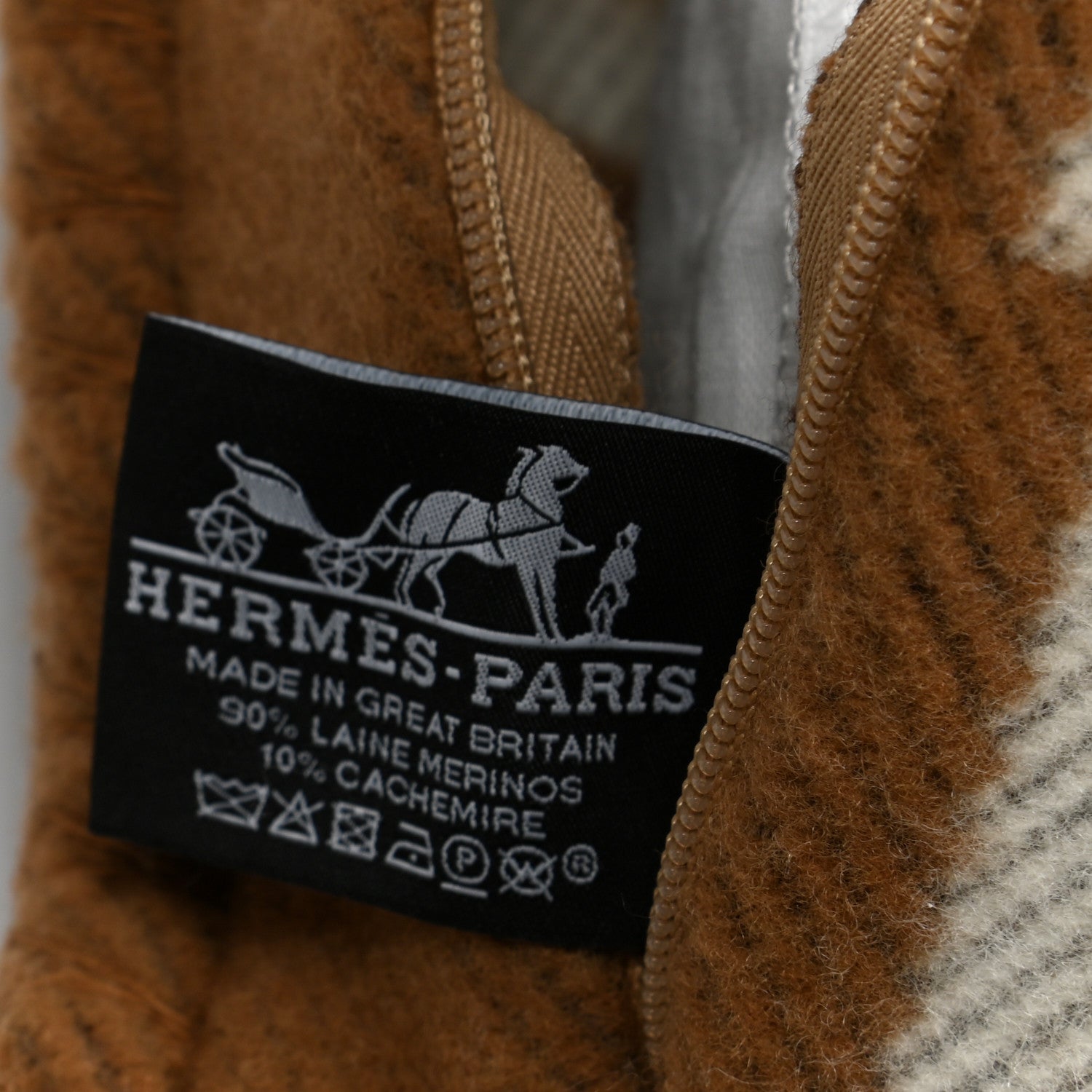 Hermes Wool Cashmere Avalon Pillow PM Ecru Camel 3 of 3