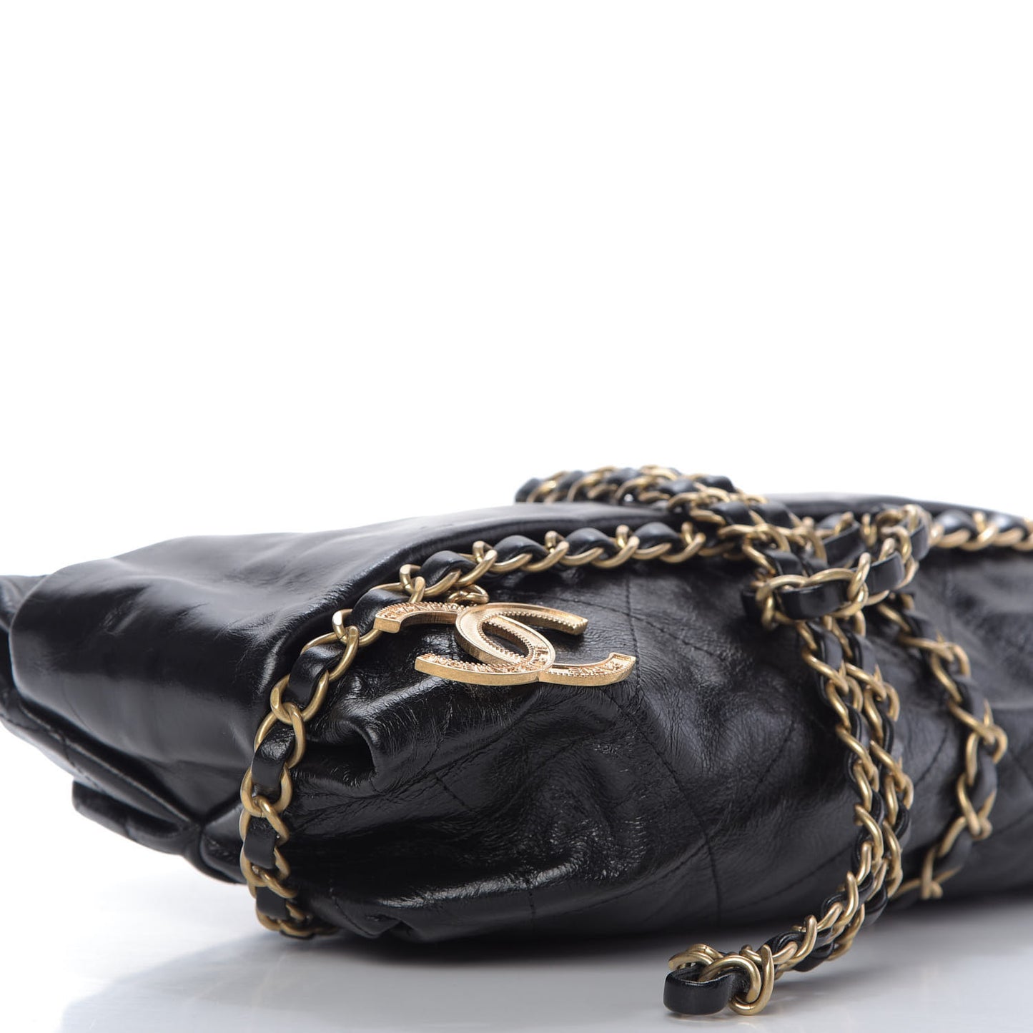 Calfskin Quilted Baluchon Black