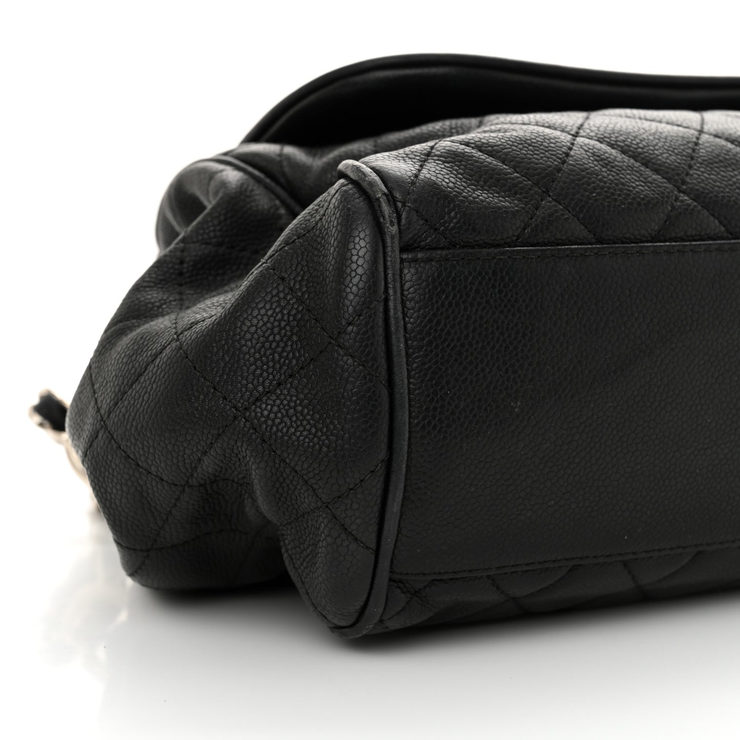 Caviar Quilted Timeless Accordion Flap Black