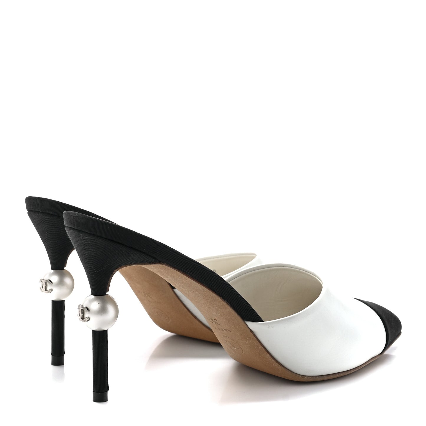 Patent Lambskin Grosgrain Cap Toe Pearl Mule 39.5 White Black