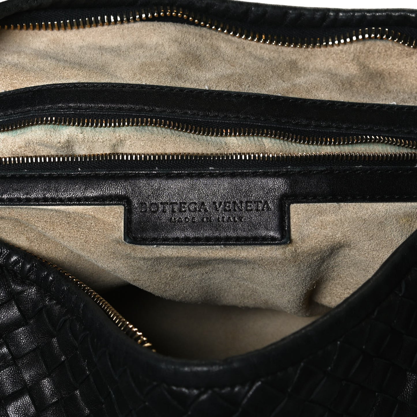 Nappa Intrecciato Large Veneta Hobo Black